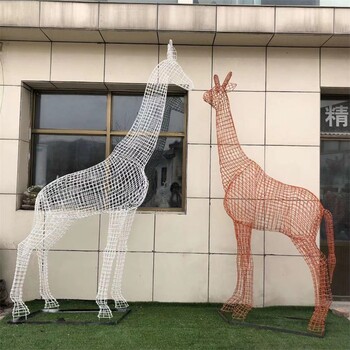 不锈钢几何长颈鹿雕塑切面动物雕塑加工厂