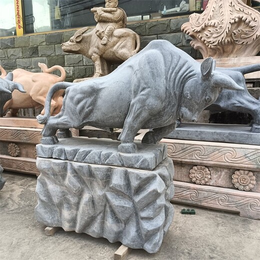 曲阳县花岗岩石牛雕塑，开荒牛雕塑加工厂,石雕动物大全