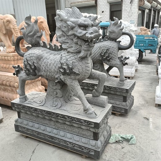 曲陽縣供應石雕麒麟現(xiàn)貨