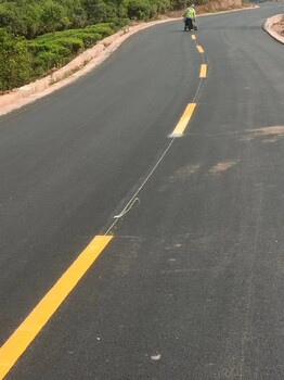 鄂爾多斯公路劃線施工