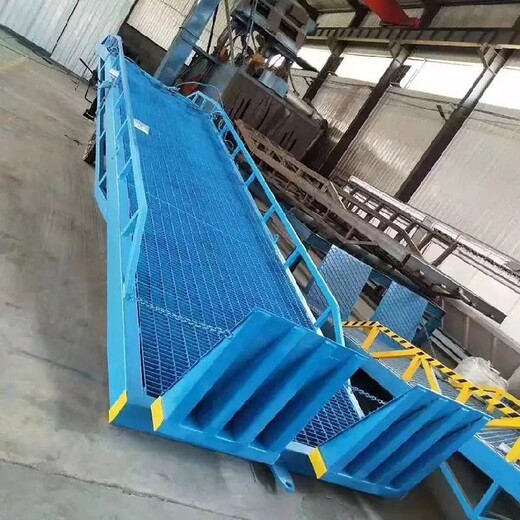 朝阳叉车装卸平台生产厂家装卸货升降平台
