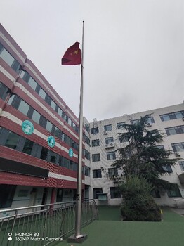 棗莊廣場旗桿安裝