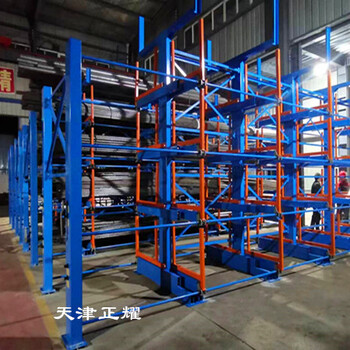 江蘇徐州管材上架擺放整齊省空間存取方便的伸縮式管材貨架