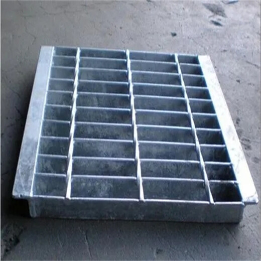 河北污水处理钢格板厂家供应万源压焊钢格栅板西昌压焊钢梯踏步板