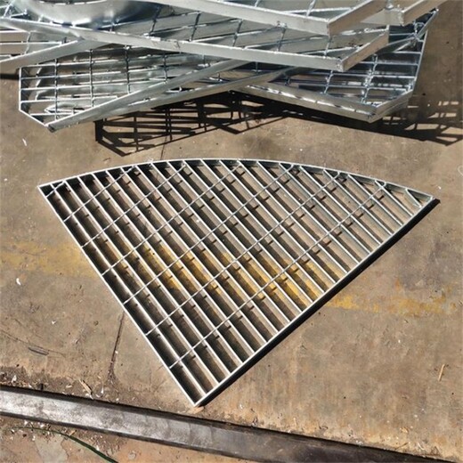 河北镀锌楼梯踏步板厂家供应天水热浸锌格栅板武威热浸锌网格板