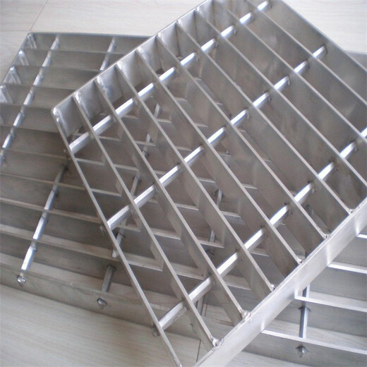 河北热镀锌钢格板厂家供应齿型楼梯踏步板齿型沟盖板