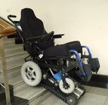 大连市启运履带式爬楼车残疾人家用轮椅爬楼车爬楼机