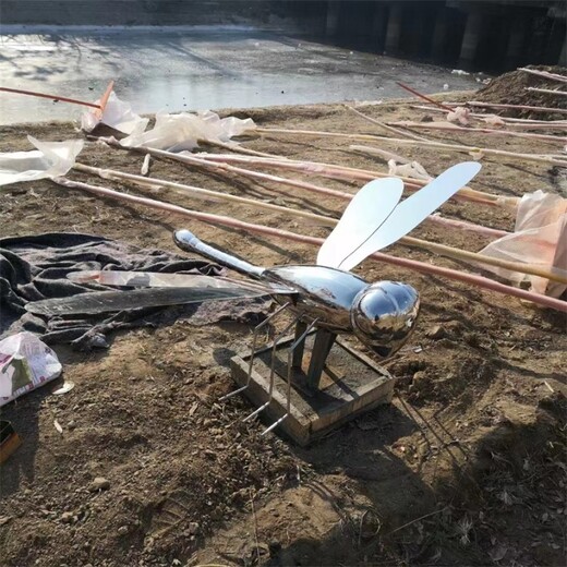 不銹鋼蜻蜓雕塑加工廠家