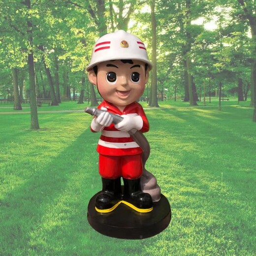 玻璃鋼卡通消防員雕塑，消防主題公園雕塑制作廠(chǎng)家