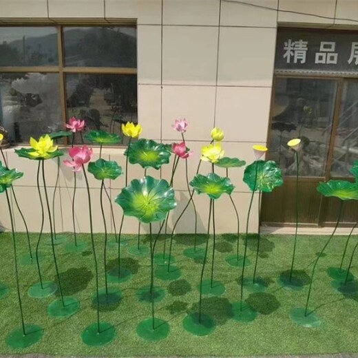 不銹鋼荷葉雕塑制作廠家