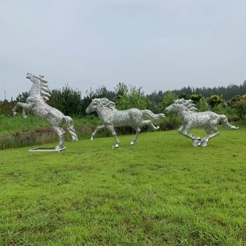 不銹鋼鏤空馬雕塑現(xiàn)貨廠家