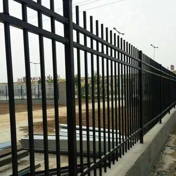 镀锌学校围墙铁栏杆锌钢围栏锌钢围墙栅栏四川制造厂家