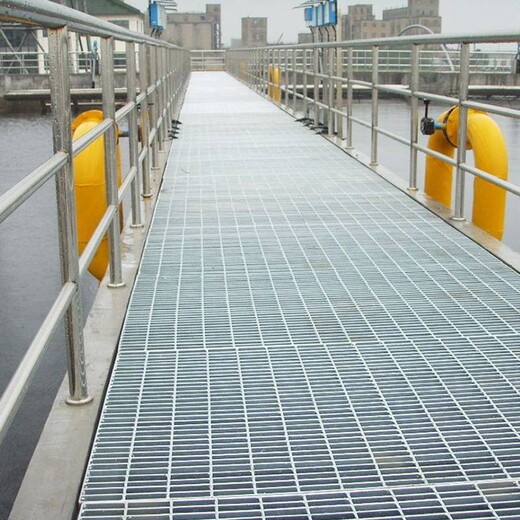 四川熱鍍鋅鋼格板制造廠家鋼格柵踏步板污水廠格柵溝蓋板