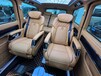 深圳奔驰威霆V260航空椅沙发床全车内饰翻新改色地板升级个性化