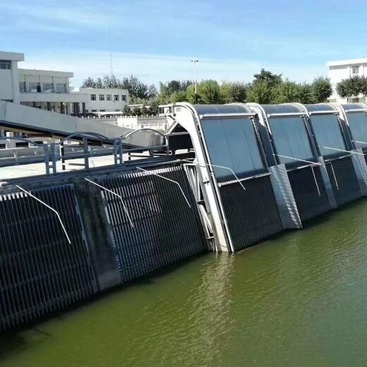 鋼絲繩牽引式格柵除污機(jī)鋼絲繩格柵除污機(jī)河道清污機(jī)