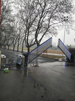 銅川市百勝道閘售后，百勝智慧停車系統(tǒng)，百勝道閘售后電話