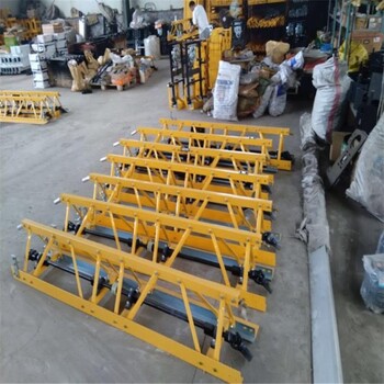 框架式振動(dòng)梁混凝土攤鋪機(jī)整平機(jī)道路修建混泥土振動(dòng)梁