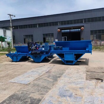 水溝襯砌成型機(jī)農(nóng)田水渠成型機(jī)自行走溝渠滑模機(jī)