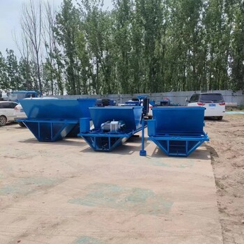 水溝襯砌成型機(jī)農(nóng)田水渠成型機(jī)自行走溝渠滑模機(jī)