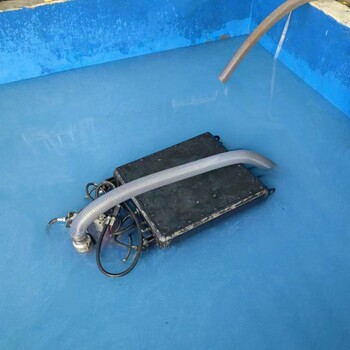 防水液壓履帶底盤水池淤泥清理底盤清淤車履帶底盤