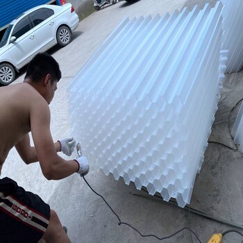 耐低溫水處理蜂窩填料PP六角斜管不脆裂玻璃鋼斜板定制