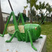 玻璃钢蚂蚱雕塑，仿真蝗虫雕塑