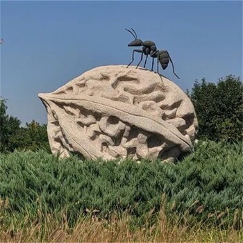 大型玻璃鋼核桃雕塑，核桃題材雕塑