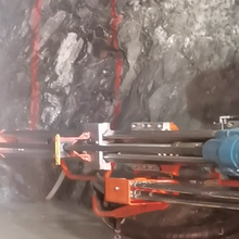 沃思德液压凿岩机--高速高穿透矿山施工能手