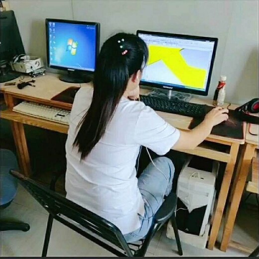 廈門模具設(shè)計(jì)培訓(xùn)哪家好,多少錢,廈門UG模具設(shè)計(jì)模具設(shè)計(jì)制作
