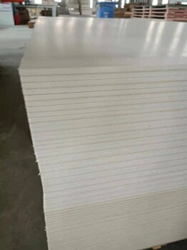 竹木纖維木飾面東營(yíng)實(shí)心護(hù)墻板金屬碳晶板集成墻板價(jià)格