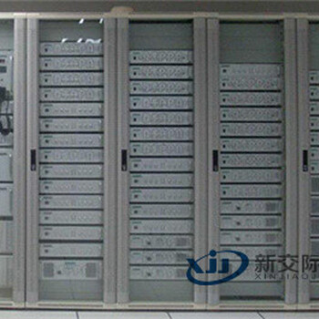 登封休閑會(huì)所運(yùn)動(dòng)型攝像機(jī)帶有太陽(yáng)能監(jiān)控?cái)z像頭