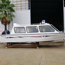 九江飞籁特生产制造8.28米铝合金艇