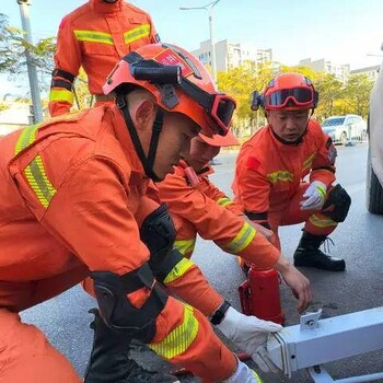 四川德陽培訓招錄專職消防員應急救援消防培訓后安排就業