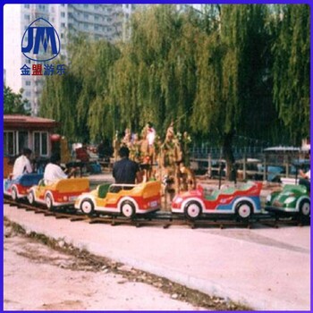 水陸戰(zhàn)車室外兒童游樂設(shè)備廠家