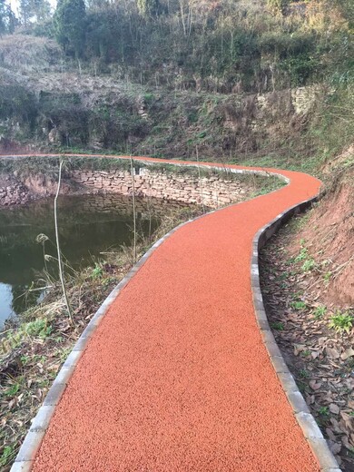 海口森林公园步道彩色透水路面透水混凝土道路施工公司