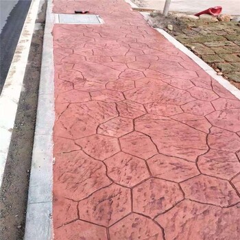 内江仿木纹压模地坪材料供应压印混凝土彩色路面铺摊步骤