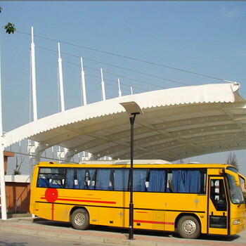 建德市公交车充电桩雨棚,公交站台膜结构安装