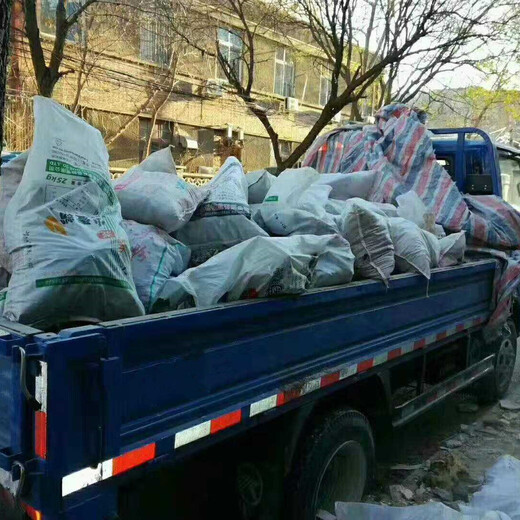 海淀西三旗垃圾车清理垃圾,建筑垃圾处理