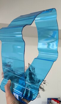 濟(jì)南平陰波浪瓦平陰波浪瓦透明采光瓦PC波浪瓦車間頂棚