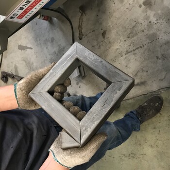 全自動切角機，全自動框架成型機