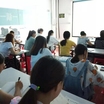 東莞天驕培訓(xùn)平面廣告設(shè)計(jì)精點(diǎn)操作培訓(xùn)
