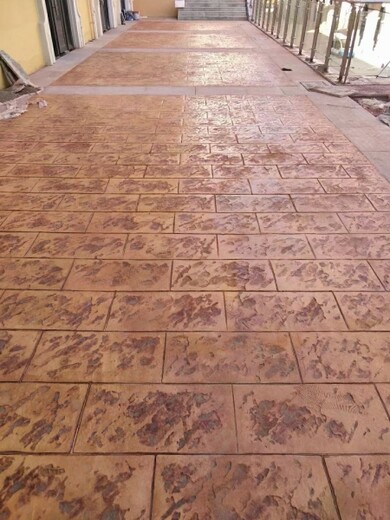 南京仙林大学城压印水泥混凝地坪地面厂家