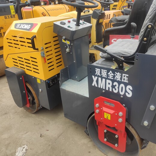 小型壓路機(jī)3噸徐工9.5成新