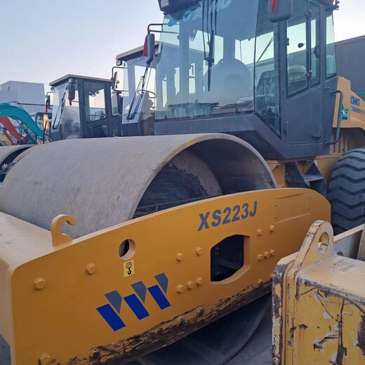 液壓壓路機二手22噸徐工格