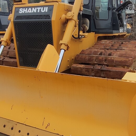 山推160,220推土機(jī)便宜賣