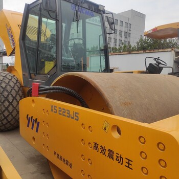 2020年徐工壓路機(jī)22噸報價