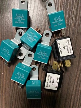 濟(jì)寧小松D155A-6空調(diào)繼電器421-07-31270,056800-3130大量現(xiàn)貨