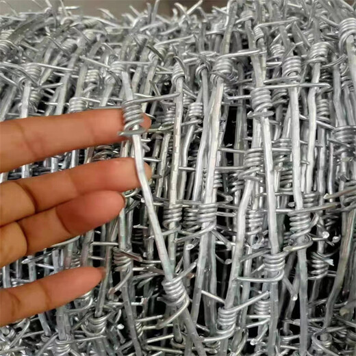 河北锌铝合金刺绳厂家供应甘肃圈山铁蒺藜兰州圈地带刺铁丝网