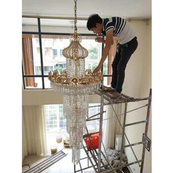 深圳市家庭保洁,单位出租房保洁,开荒保洁,擦玻璃服务电话