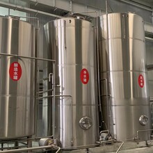 生产5000升精酿啤酒的设备安徽啤酒厂啤酒设备自动化啤酒设备